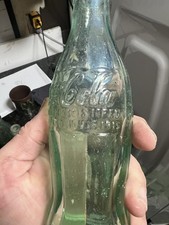 1915 Coca Cola Bottle picture
