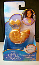 NEW Disney’s Little Mermaid Ariel Seashell Singing Necklace Light-Up Feature picture