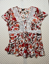 Torrid Womens Size 00 Floral Lace Trim Crochet Babydoll Blouse Tassel Top Medium picture