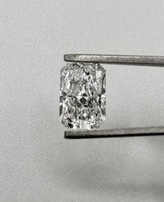 1.04CT Radiant Cut Diamond CVD 💎 E VS2 IGI Certified + Melee Lot Type IIa picture
