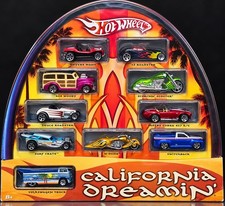 2005 Hot Wheels California Dreamin' 10 Car Set H7048 Target Exclusive Open Box picture