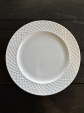 Mikasa TRELLIS  White Lattice Pattern BONE CHINA Salad Plates 9” picture