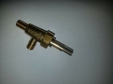 01005-7 -- BURNER VALVE (MONTAGUE) (WITH ORIFICE OF PREFERENCE NAT OR LP) picture
