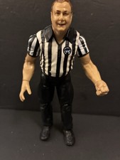 2002 WWF WWE Jakks Earl Hebner Referee Wrestling Figure Royal Rumble TTL NWA TN picture