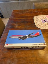 Hasegawa 1/200 Boeing 747-400 Northwest Airlines - NEW picture