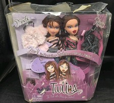 Bratz Twiins 2 in 1 The First-Ever Sisters Phoebe & Roxxi Dolls MGA picture