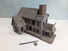 Campbell Scale Models HO Scale Bret's Brewery READ picture