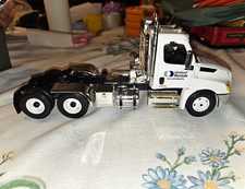 United Rentals 1:50 International 7600 Ryder Diecast Truck Only   picture