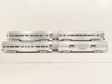 Lionel 6-19160 Aluminum 2500 Series Passenger Car Set of 4 LN 31647  picture