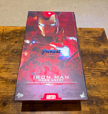 Hot Toys Iron Man Mark 85 Avengers: Endgame 1:6 Diecast Figure w/ Extras picture