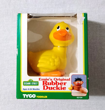 1995 TYCO SESAME STREET ERNIE'S ORIGINAL RUBBER DUCKIE FLOATABLE TUB TOY SEALED picture