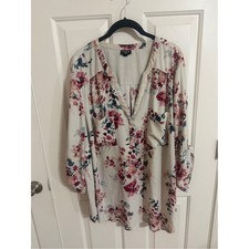 Torrid Harper Cream Floral V-Neck Tunic Blouse Pink Teal 4X 10381277 picture