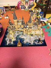 LEGO Harry Potter Hogwarts Castle 71043 Complete Set 6020 pcs 16+ Stand picture