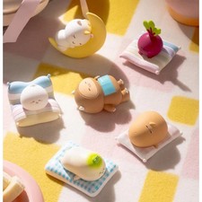 Smoko Friends Sleeping Figure Series Smoko 2.5-Inch Mini-Figure picture