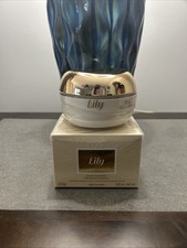 Lily Satin Moisturizing Body Cream picture