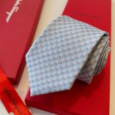 NWT Men's Luxury Ferragamo Silk Tie Executive Business Formal  picture