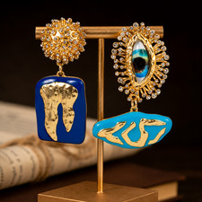Schiaparelli Asymmetrical Gold Blue Enamel Eye Tooth Dangle Earrings 6.3cm picture