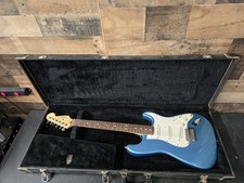 Fender Standard Stratocaster 1996 electric guitar Lake Placid Blue MIM picture