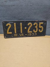 RARE VINTAGE 1933 WEST VIRGINIA W.VA. LICENSE PLATE ORIGINAL CONDITION 211-235 picture
