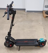 Segway 05160U Ninebot Max G3 Electric Scooter LOW miles w/power cord ONLY  READ picture
