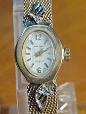 Vintage Waltham  17 Jewels women's Gold Tone Oval Watch Manual Wind. Running picture