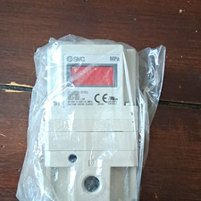 SMC ITV2030-313CL Electro-Pneumatic Regulator, 0.5 MPa, 1/8 in Port picture