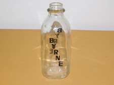 VINTAGE  1974 BYRNE 1 ONE QUART MILK BOTTLE picture