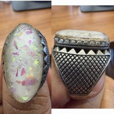 Yemeni Old Antique Ring With Ancient Rainbow Glass picture