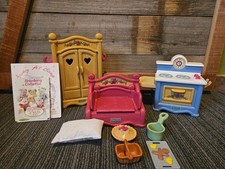 FISHER PRICE BRIARBERRY BEAR FURNITURE   stove - Wardrobe - pull out bed picture