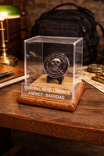 FBI New York City Coin Display Case w/ Coin Included 32 picture