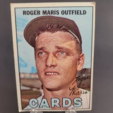 1967 Topps - Roger Maris #45 Cards picture