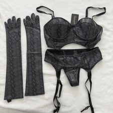 Frederick's of Hollywood Snakeskin Bra Panty Gloves Set NWT M 4Pc Padded Garter picture