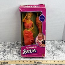 1982 Barbie Twirly Curls Barbie Doll Mattel Open Box No. 5579 Box Damage picture