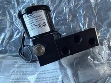 Parker Skinner 5-Port 4-Way Solenoid Valve 73417AKDKNM0G0J222P3 1/4