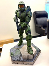 Halo infinite Master Chief Statue dark horse comics MPN 2047LG picture