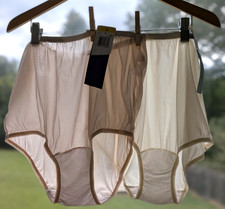 NWT SEMI-SHEER LOT2💋Vtg VANITY FAIR Nylon Mushroom Gusset Panties 6 Granny Sexy picture