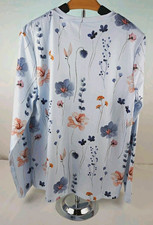 NEW Women's Floral Blue Flower Print Round Neck Casual Long Sleeve Top Sz M . picture