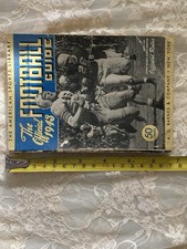 OFFICIAL FOOTBALL GUIDE 1943 RARE VINTAGE AMERICAN SPORTS LIBRARY NCAA G/VG picture