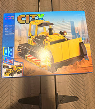 LEGO City Construction Bulldozer 4-in-1 Vehicle Set 256 pcs FC3327-3 picture