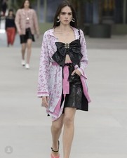 Chanel 20C Pearly Gray & Pink Cardigan BNWT size 44 picture