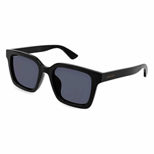 Gucci Women’s Square Sunglasses Black Plastic Frame Blk Tinted Lenses GG0001SN picture