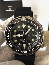 Seiko Prospex Marine Master SBBN031 300m Quartz Tuna MINT Steel Bracelet picture
