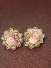 VTG Beaded Cluster Clip  on Earrings in multi color pink very nice earrings. picture