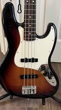 Fender Player II Jazz Bass 2025 (Made in Mexico) - 3-Color Sunburst, Rosewood picture
