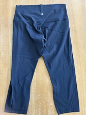 NWOT Lululemon Align High Rise Cropped Leggings Size 10 picture