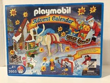 Playmobil Christmas Advent Calendar Play Set 3955 - NEW Sealed picture