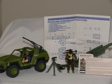 VINTAGE HASBRO G.I. JOE MOUNTAIN ASSAULT TEAM: FEATURING CLUTCH AND ALPINE picture