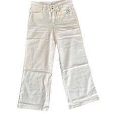 NWT- Curve Appeal Jeans Size 16 White picture