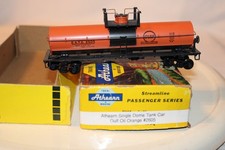 HO Scale Athearn, Single Dome Tank Car, Gulf Oil, Orange, #2605 KD's picture