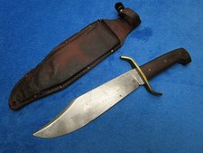 ORIGINAL VINTAGE VIETNAM US WESTERN W49 BOWIE KNIFE AND SHEATH MADE IN 1965-67 picture